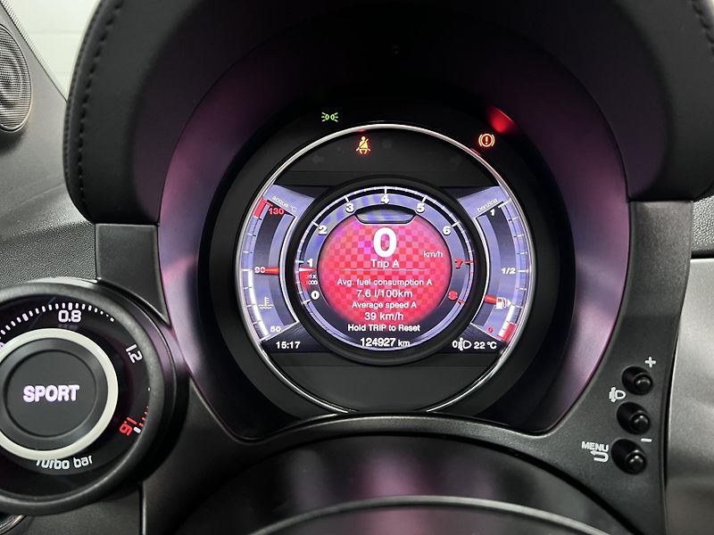 Fiat 500C Abarth 595C Turismo manuál - fotka 28 z 34