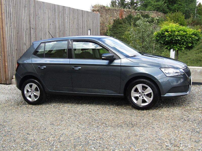 Škoda Fabia (2019) 1.0 MPI 55kW TOP QUALITY - fotka 2 z 39