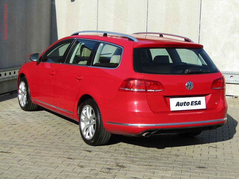 Volkswagen Passat (2011) 1.4 TSi, AC, p.čidla - fotka 6 z 19