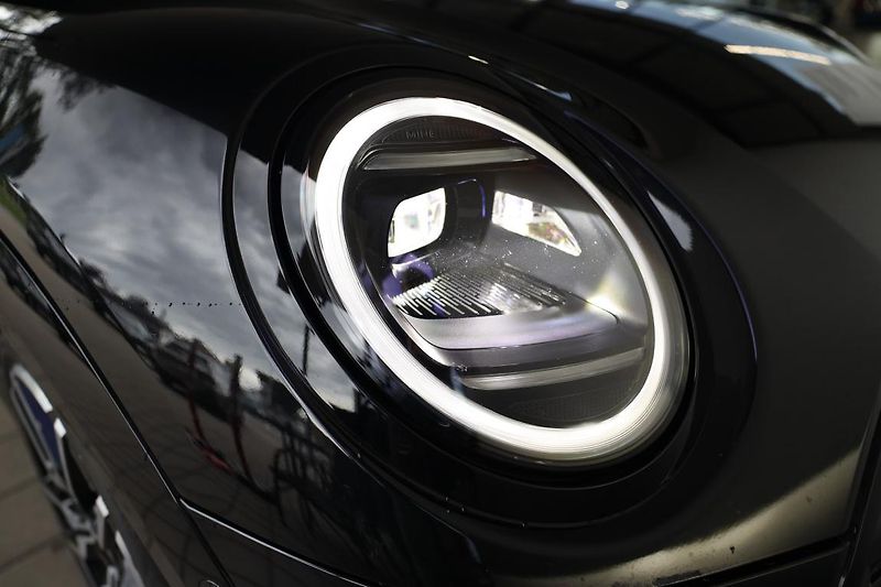 Mini Cooper S 5dveř - fotka 15 z 16