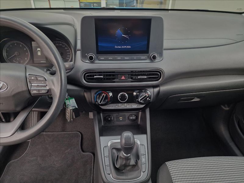 Hyundai Kona 1.0T-GDI 88kW Start,ČR,1.Maj. - fotka 23 z 47