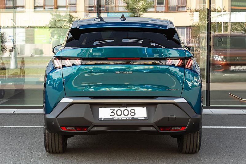 Peugeot 3008 (2026) 1,2 Hybrid 145 e-DCS6  BUSINES - fotka 6 z 14