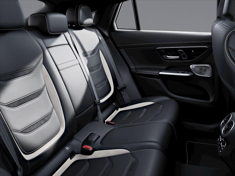Mercedes-Benz GLC (2026) 3.0 Mercedes-AMG 53 4MATIC+ ku - fotka 8 z 9