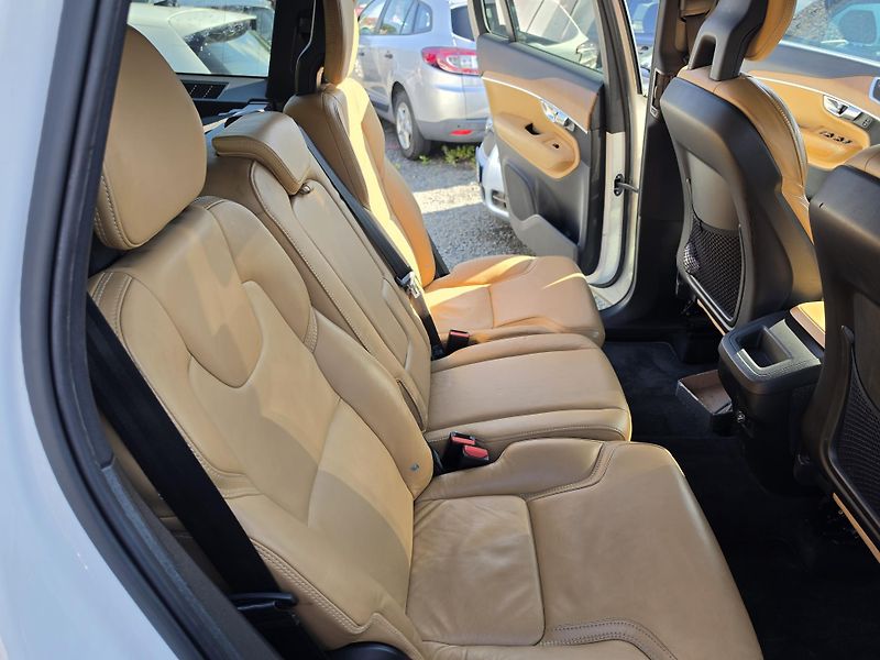 Volvo XC90 2.0D 7 míst TZ  - fotka 12 z 20