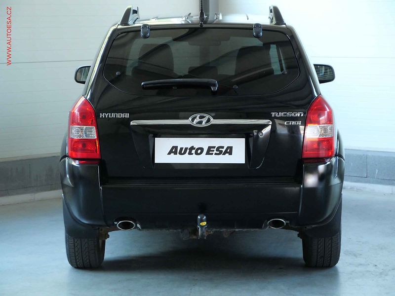 Hyundai Tucson (2008) 2.0CRDi, AC, TZ - fotka 5 z 18