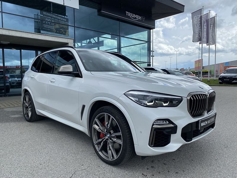 BMW X5 M50i xDrive Sportpaket - fotka 4 z 31
