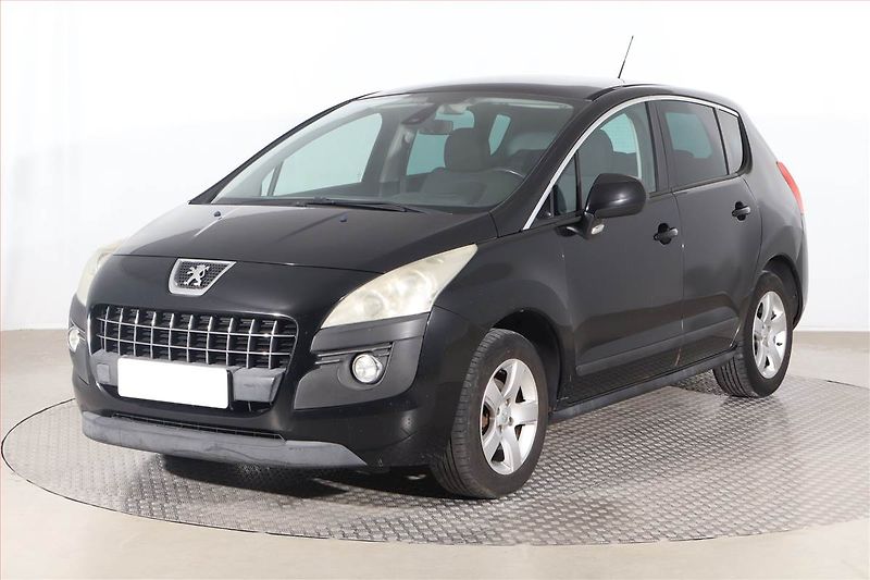 Peugeot 3008 (2009) 1.6 HDi, po STK, Tažné - fotka 2 z 21