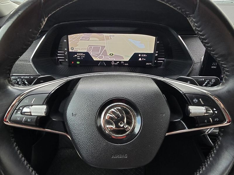 Škoda Octavia 110kW DSG STYLE + NAVI - fotka 13 z 41