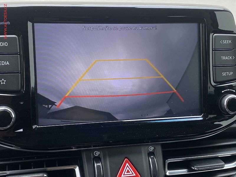 Hyundai i30 (2022) 1.0 T-GDi, ČR, servis.kniha - fotka 18 z 19