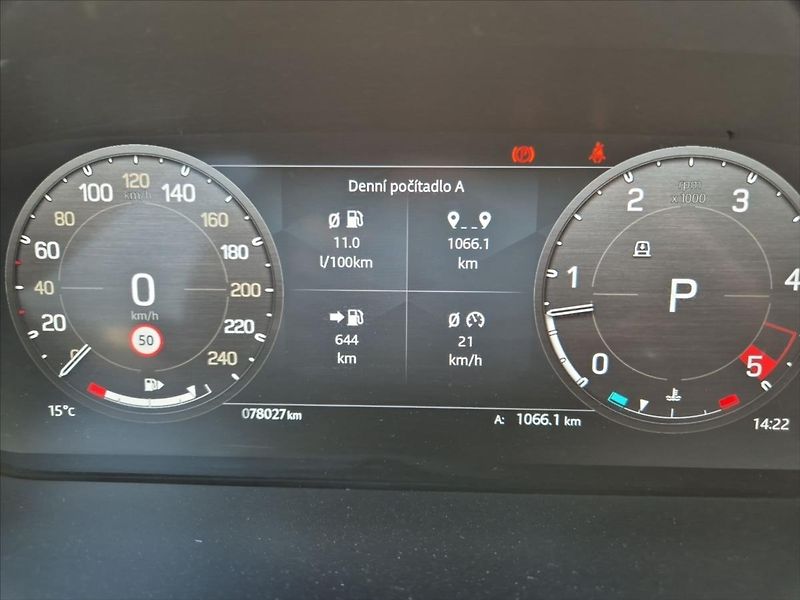 Land Rover Defender 3,0 110 3,0 D200 SE - fotka 18 z 18
