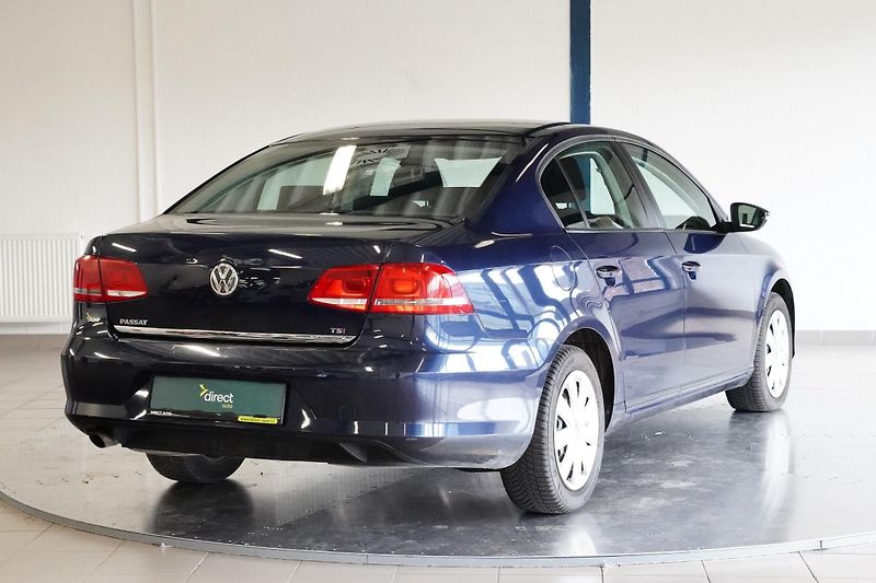 Volkswagen Passat - fotka 2 z 24