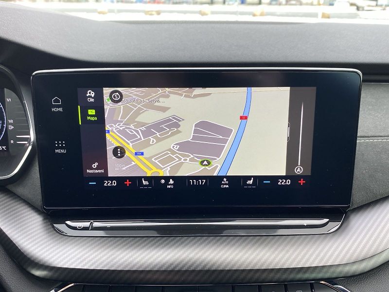 Škoda Octavia (2022) 2.0 TSI DSG RS - fotka 13 z 38
