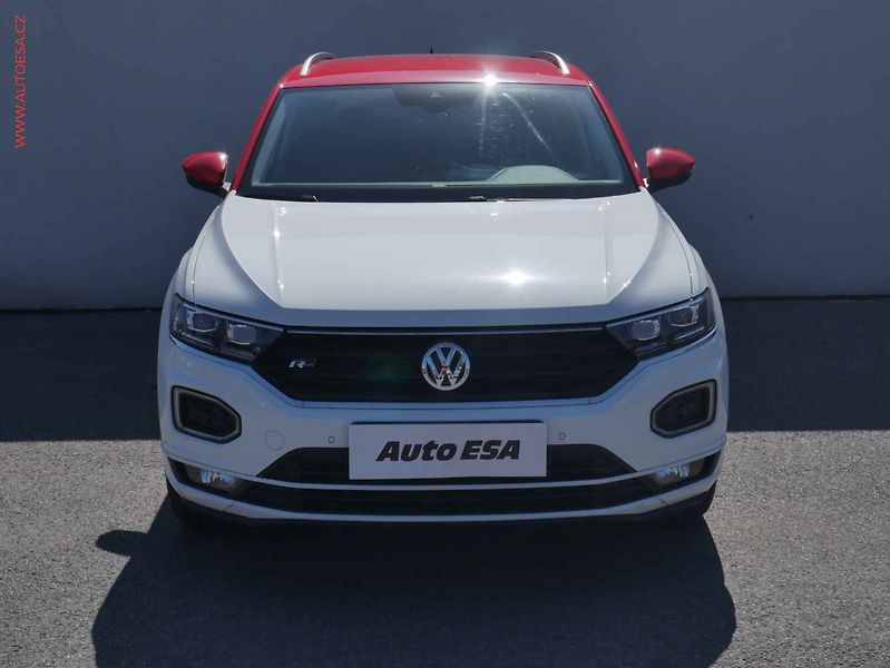 Volkswagen T-Roc (2019) 1.0TSi, 1.maj,ČR, R-Line - fotka 2 z 15
