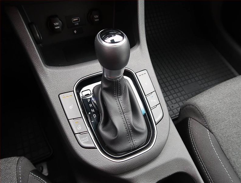 Hyundai i30 (2022) Komfort 1.0 T-GDI, Automat, ČR - fotka 13 z 18