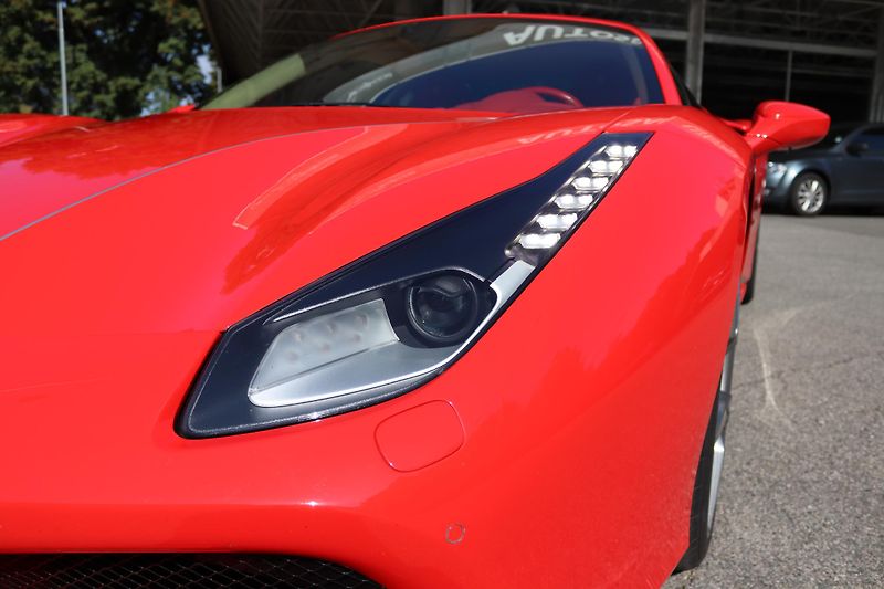 Ferrari 488 (2019) 488 GTB | 1. Majitel | ČR  - fotka 5 z 75