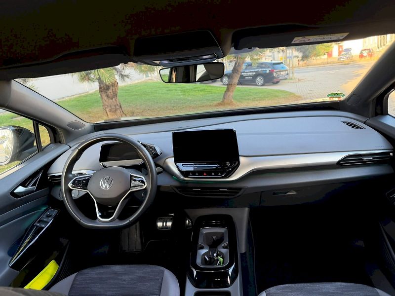 Volkswagen ID.4 (2023) Performance 150kW 82kWh Kamera - fotka 19 z 23