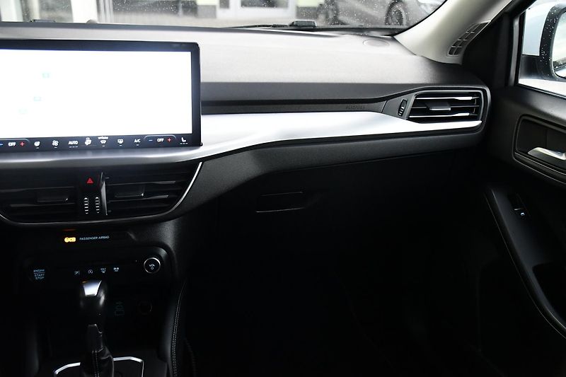 Ford Focus 1.0EcoBoost A/T NAVI 1M ČR - fotka 8 z 38