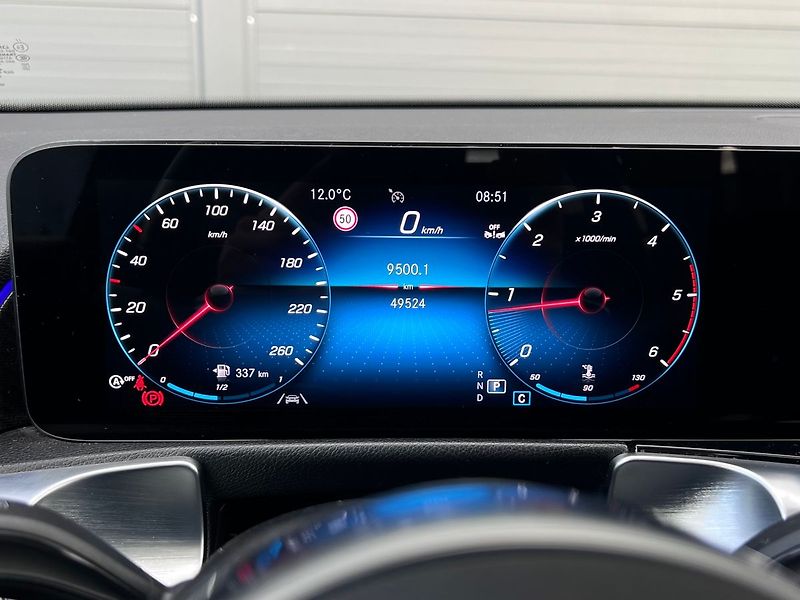 Mercedes-Benz GLB 220d-4MATIC-AMG-140KW - fotka 24 z 43
