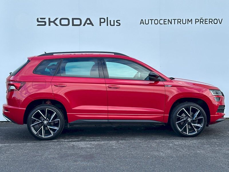 Škoda Karoq (2020) 1.5 TSI 110kW Sportline DSG - fotka 30 z 35