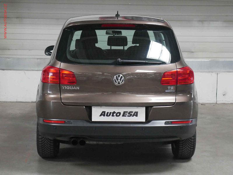 Volkswagen Tiguan (2011) 1.4 TSI, ČR, AC, temp - fotka 5 z 19