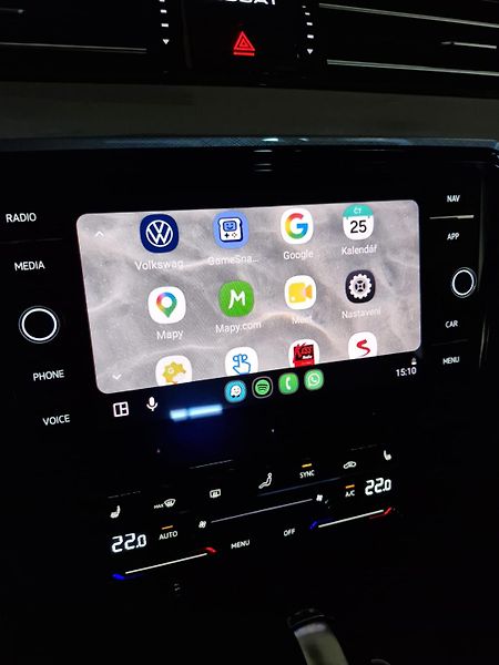 Volkswagen Passat 2,0TDi BMT 110kw DSG, Business - fotka 19 z 43