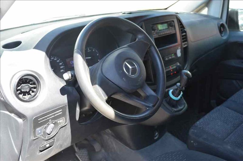 Mercedes-Benz Vito (2022) 110 CDI - fotka 14 z 22