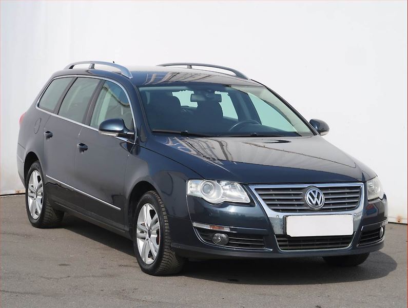 Volkswagen Passat (2006) Comfortline 2.0 TDI, Automat - fotografie inzerátu
