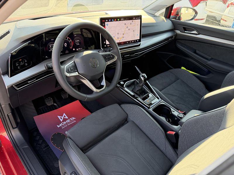 Volkswagen Golf TSi/110kW - STYLE,Webasto,H&K - fotka 13 z 80