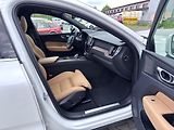 Volvo XC60 T8 AWD ULTRA BRIGHT *+ kola - náhled 21
