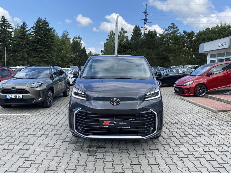 Toyota ProAce Verso 2.0 Diesel L2 6MT Family - fotka 3 z 24