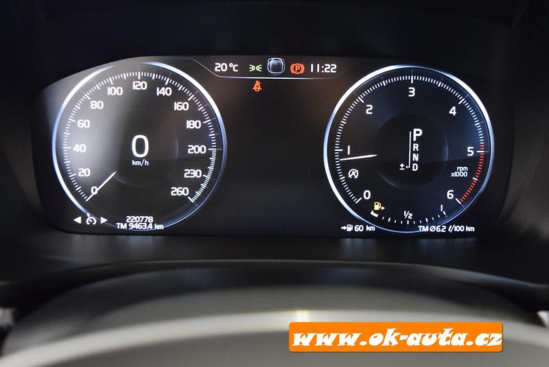 Volvo V60 2.0 D PRAV.SERVIS AUTOMAT 2020 - fotka 50 z 61