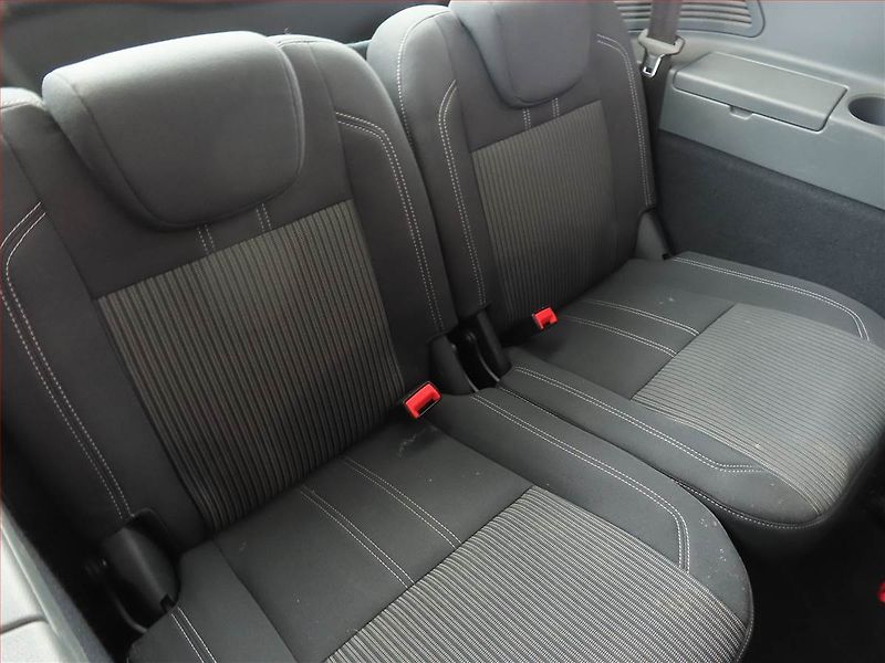 Ford Grand C-MAX (2011) 1.6 i, 7 míst, Serv.kniha - fotka 14 z 15