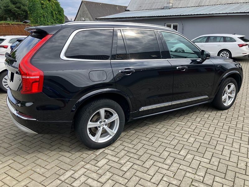 Volvo XC90 (2022) B5 AWD DIESEL INSCRIPTION AUT - fotka 4 z 42