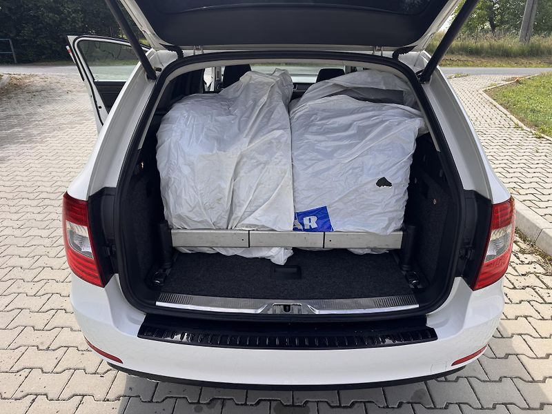 Škoda Superb 2.0TDI 103Kw DSG Elegance - fotka 18 z 18