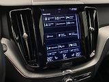 Volvo XC60 B5 AWD R-DESIGN AUT CZ - náhled 39