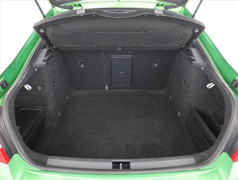 Škoda Octavia (2016) RS 2.0 TDI 4x4 DSG, 4X4 - fotka 20 z 21