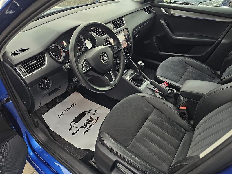 Škoda Octavia III 2,0TDi STYLE EXTRA + - fotka 11 z 50