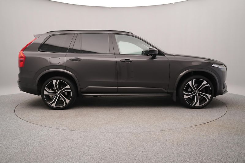 Volvo XC90 B5 AWD ULTIMATE AUT  - fotka 11 z 57
