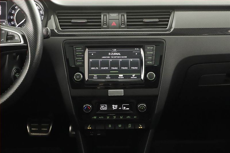 Škoda Rapid (2015) Spaceback 1.4 TDI, Automat - fotka 9 z 19