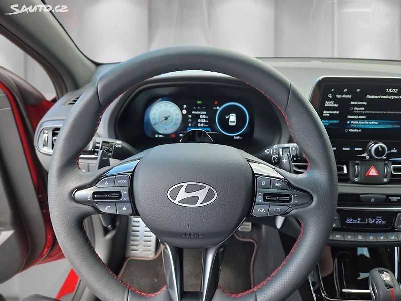 Hyundai i30 1,6 T-GDI DCT N LINE - fotka 7 z 12