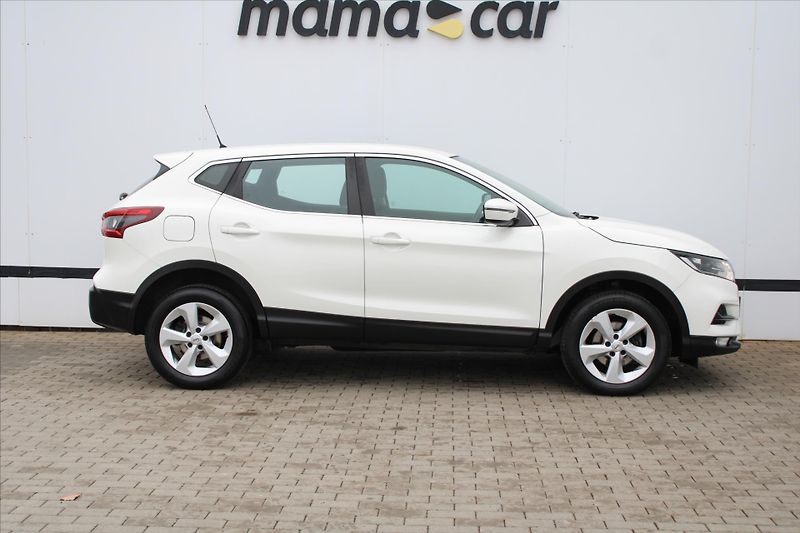 Nissan Qashqai 1.2 DIG-T ACENTA A/T 1.MAJ. ČR - fotka 8 z 20