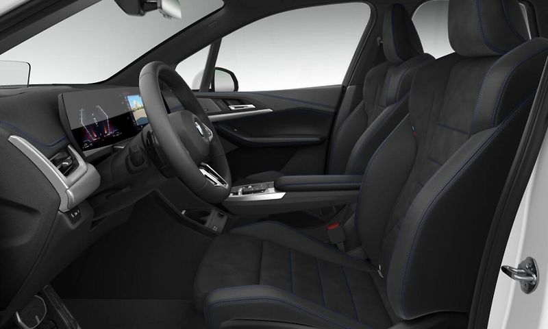 BMW Řada 2 230e xDrive Active Tourer - fotka 4 z 4