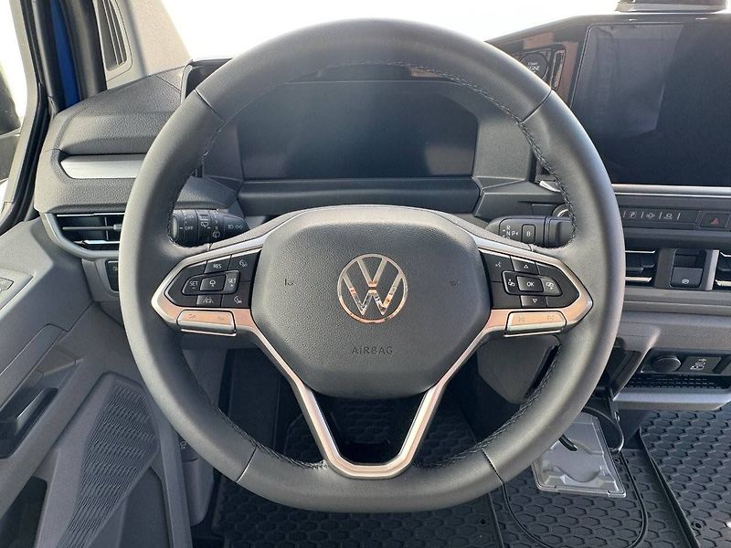 Volkswagen Caravelle (2026) 17kWh Life DR 2,5TSI - fotka 11 z 23