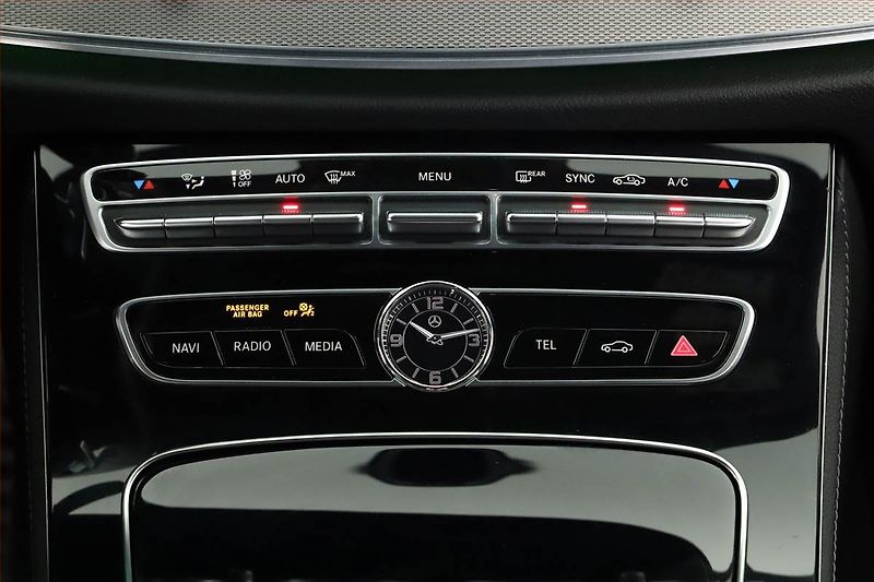 Mercedes-Benz Třídy E (2017) E 350 d - fotka 19 z 25