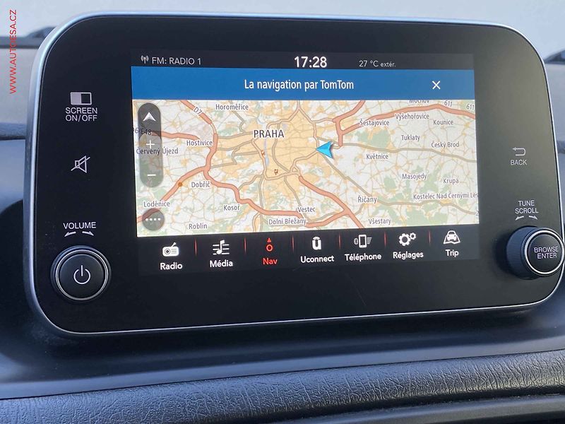 Fiat Tipo (2019) 1.4i, Lounge, navi, kamera - fotka 16 z 18