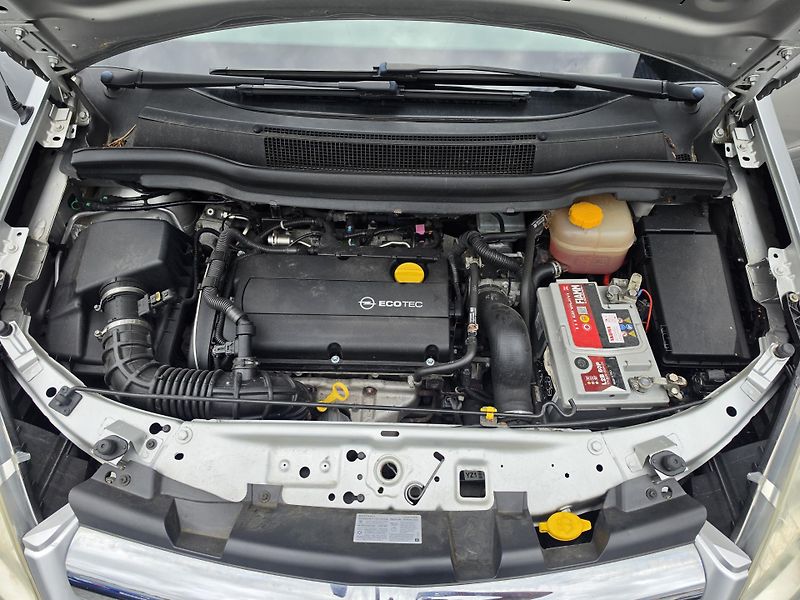 Opel Zafira 1.6 CNG TZ  - fotka 13 z 18