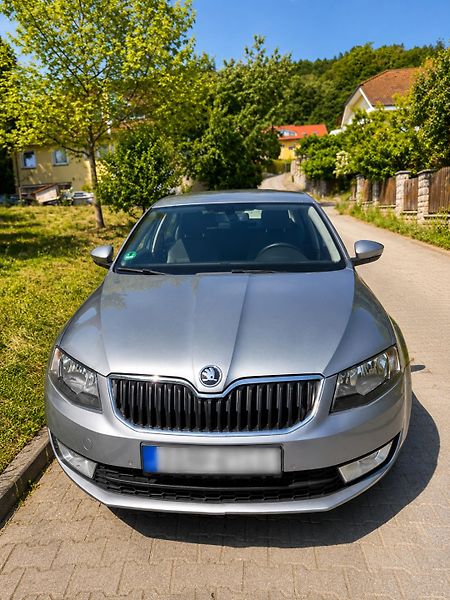 Škoda Octavia (2013) Velmi dobrý stav, servisováno - fotka 3 z 5