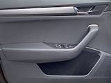 Škoda Superb (2021) 2.0 TDI DSG Style - náhled 26