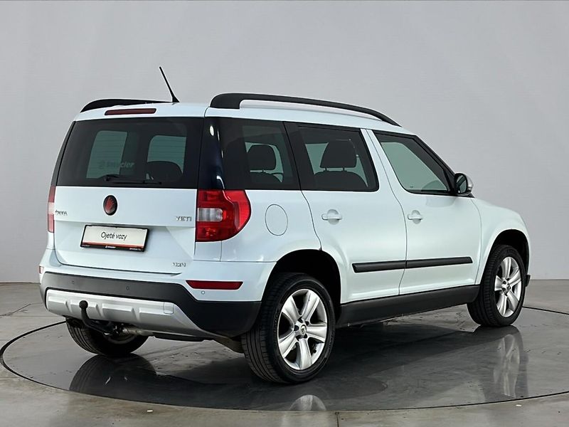 Škoda Yeti Outdoor Active 4x4 - fotka 2 z 26