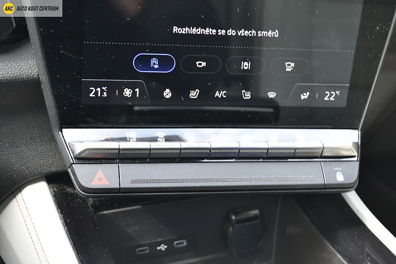 Renault Espace VI ICONIC E-TECH FULL HYBRID 2 - fotka 35 z 71